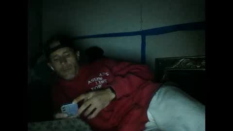 Snapshot of cumslutboi27 chatting on 01-20-25, 12:57 cumslutboi27 online show from 01-20-25, 12:57