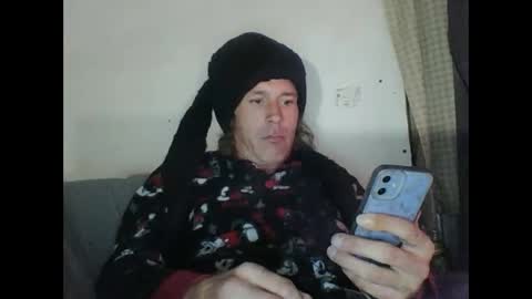 Snapshot of cumslutboi27 chatting on 01-24-25, 04:16 cumslutboi27 online show from 01-24-25, 04:16