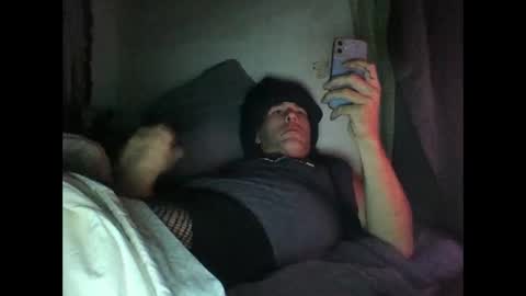 Snapshot of cumslutboi27 chatting on 01-24-25, 08:23 cumslutboi27 online show from 01-24-25, 08:23