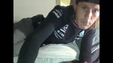 Snapshot of cumslutboi27 chatting on 01-24-25, 06:04 cumslutboi27 online show from 01-24-25, 06:04