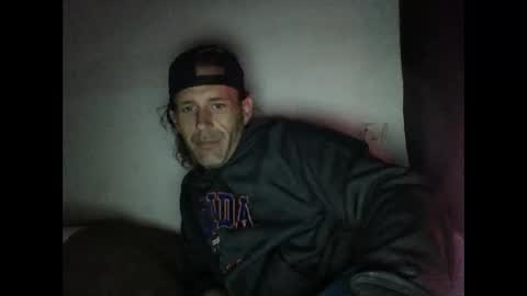 Snapshot of cumslutboi27 chatting on 01-26-25, 08:57 cumslutboi27 online show from 01-26-25, 08:57