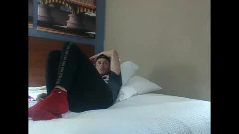 Snapshot of cumslutboi27 chatting on 02-09-25, 05:01 cumslutboi27 online show from 02-09-25, 05:01