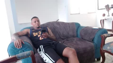 dominic and julieta... independent models online show from 09-18-25, 05:59