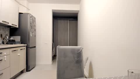 Snapshot of cuplu29 chatting on 12-21-24, 05:47 maria alex online show from 12-21-24, 05:47