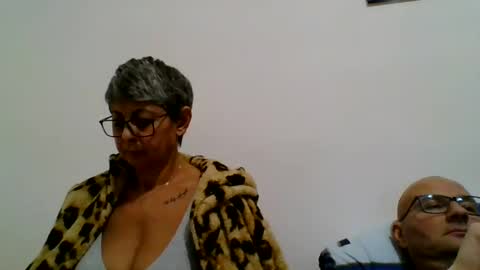 couple online show from 12-04-24, 07:34