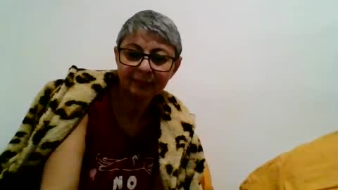 couple online show from 12-13-24, 05:54