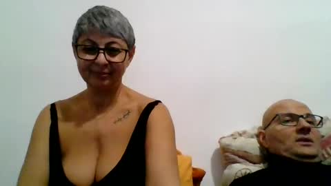 couple online show from 12-19-24, 05:29