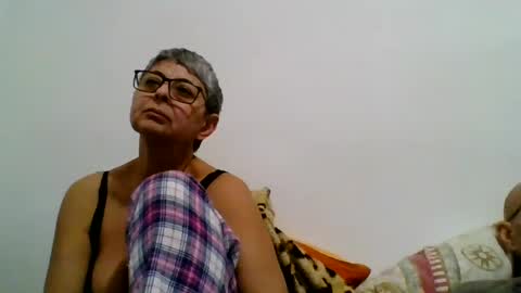 couple online show from 12-21-24, 06:34