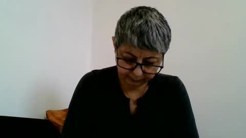 couple online show from 12-28-24, 07:55