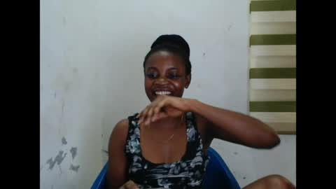 Snapshot of cupxcakex chatting on 07-12-26, 01:24 cupxcakex online show from 07-12-26, 01:24