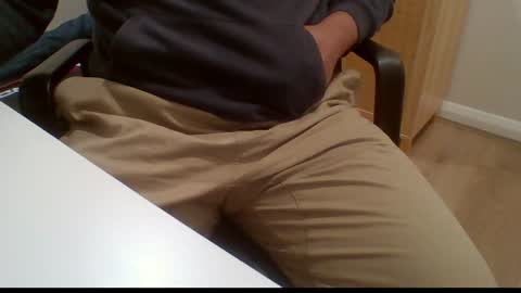Snapshot of curious_aussie11 chatting on 07-25-26, 11:46 Carl online show from 07-25-26, 11:46