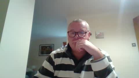 Snapshot of curiousax77 chatting on 12-13-24, 01:22 curiousax77 online show from 12-13-24, 01:22