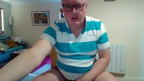 Snapshot of curiousax77 chatting on 03-03-25, 10:28 curiousax77 online show from 03-03-25, 10:28
