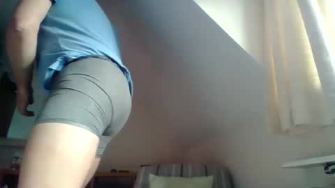 curiousax77 online show from 12-16-25, 01:16