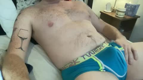 Snapshot of curiousmax18 chatting on 01-27-25, 04:01 Maxx online show from 01-27-25, 04:01