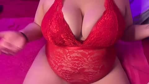 Snapshot of curlykaii55 chatting on 01-22-25, 02:26 Kay online show from 01-22-25, 02:26