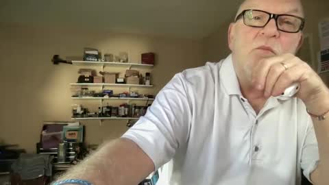 ALAN online show from 02-28-25, 01:36