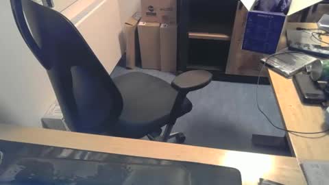 Snapshot of currycake chatting on 01-28-25, 06:28 currycake online show from 01-28-25, 06:28