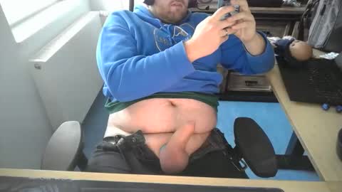 Snapshot of currycake chatting on 11-23-25, 01:33 currycake online show from 11-23-25, 01:33