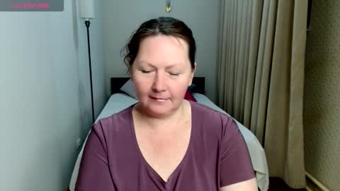 curvy_girlz online show from 09-08-25, 05:12