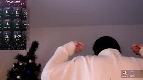 Snapshot of curvy_janie chatting on 12-25-24, 06:31 Jane online show from 12-25-24, 06:31