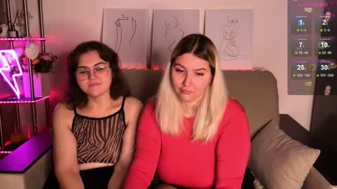 Snapshot of curvy_janie chatting on 09-14-25, 11:31 Jane online show from 09-14-25, 11:31