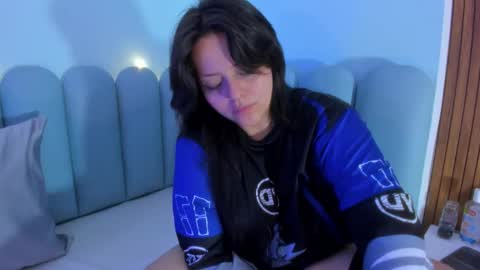 Snapshot of curvy_rousi chatting on 03-28-26, 11:43 Rosie online show from 03-28-26, 11:43