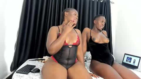 Snapshot of curvy_shirly chatting on 01-11-26, 10:31 curvy_shirly online show from 01-11-26, 10:31