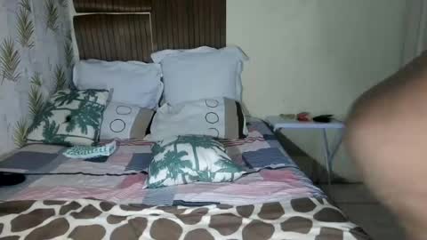 Snapshot of curvybae45 chatting on 07-06-26, 04:31 curvybae45 online show from 07-06-26, 04:31