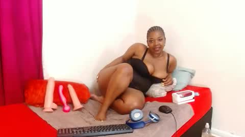 curvycutiexx94 online show from 10-01-25, 07:03