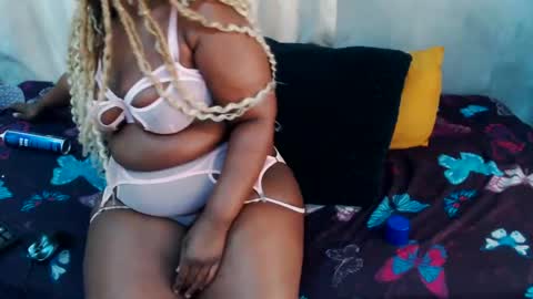 curvydarkfatass online show from 07-11-26, 08:06