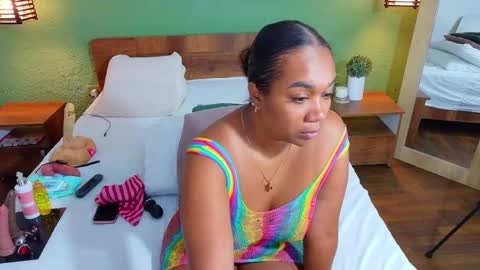 Danna online show from 09-24-25, 08:34