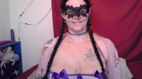 Celine Fawe online show from 03-12-26, 08:04