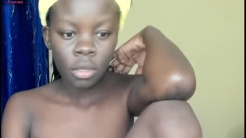 Snapshot of curvyjoan chatting on 01-29-25, 10:48 curvyjoan online show from 01-29-25, 10:48