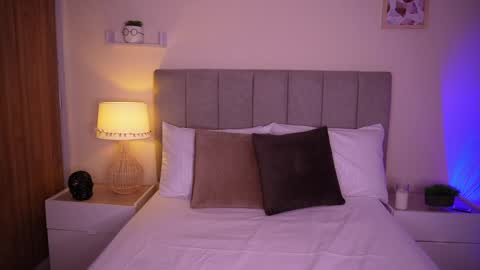 Samantha online show from 01-30-25, 03:19