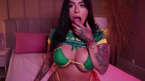 Samantha online show from 06-28-26, 04:35