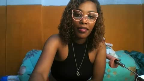 curvylyin online show from 03-28-26, 06:13