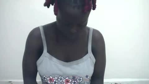 curvynubian online show from 04-19-26, 08:13