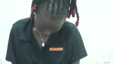 curvynubian online show from 04-20-26, 10:07