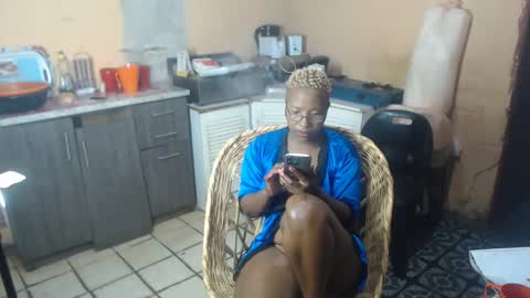 Snapshot of curvypear76x chatting on 12-07-24, 06:59 curvypear76x online show from 12-07-24, 06:59