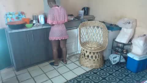 Snapshot of curvypear76x chatting on 01-06-25, 07:20 curvypear76x online show from 01-06-25, 07:20