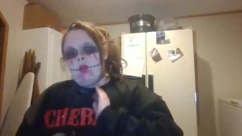 dahlia -kim online show from 10-31-25, 11:06