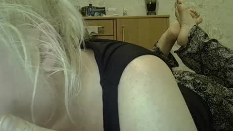 Curvy online show from 05-05-26, 07:22