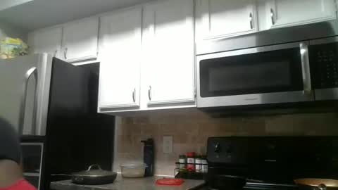 curvyychocolate online show from 01-30-25, 07:48