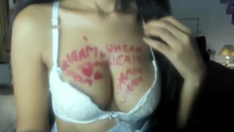 Snapshot of cute_alishaa chatting on 04-19-26, 06:10 Alisha online show from 04-19-26, 06:10