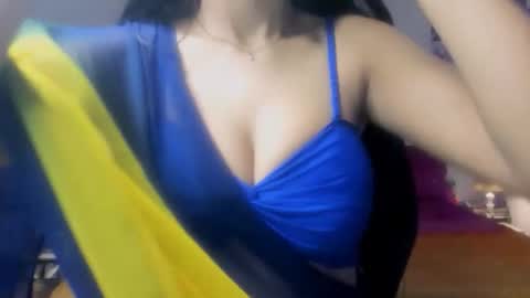 Snapshot of cute_alishaa chatting on 05-04-26, 06:59 Alisha online show from 05-04-26, 06:59