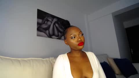Liya online show from 01-15-25, 06:22