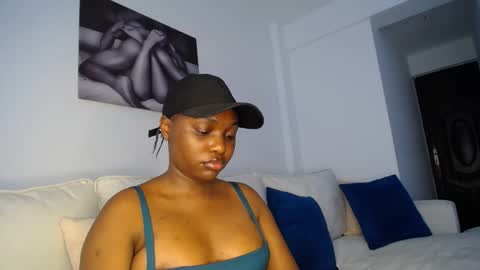 Liya online show from 02-13-25, 11:50