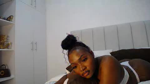 Liya online show from 03-09-25, 05:28