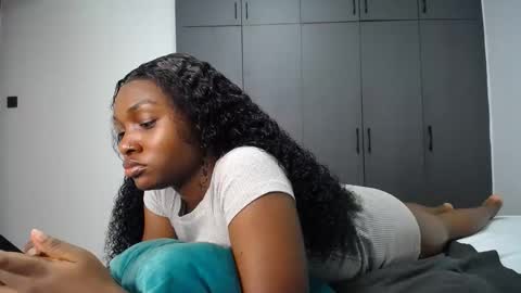 Liya online show from 05-08-26, 10:20